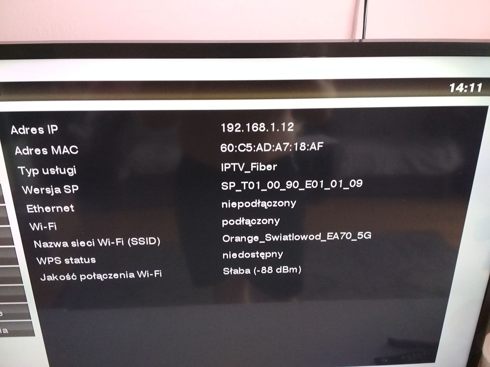 A przy takim oglądam kanał 4K, jak już raz zalapie połączenie....