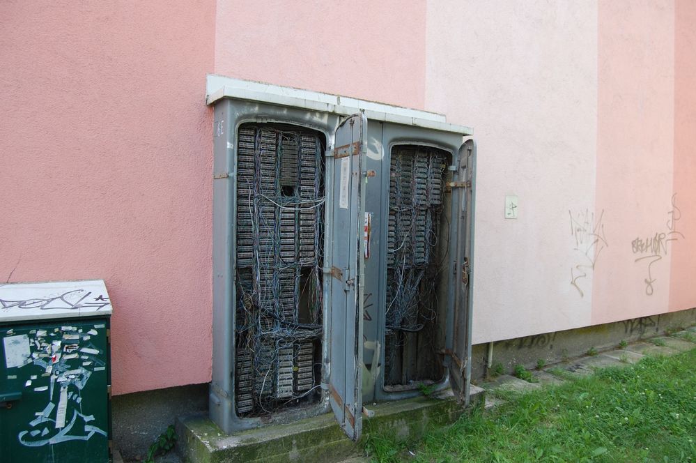 źródło:elektroda.pl Centrale i sieci kablowe telefonii stacjonarnej