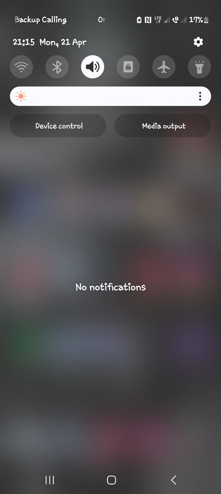 Screenshot_20250421_211502_One UI Home.jpg