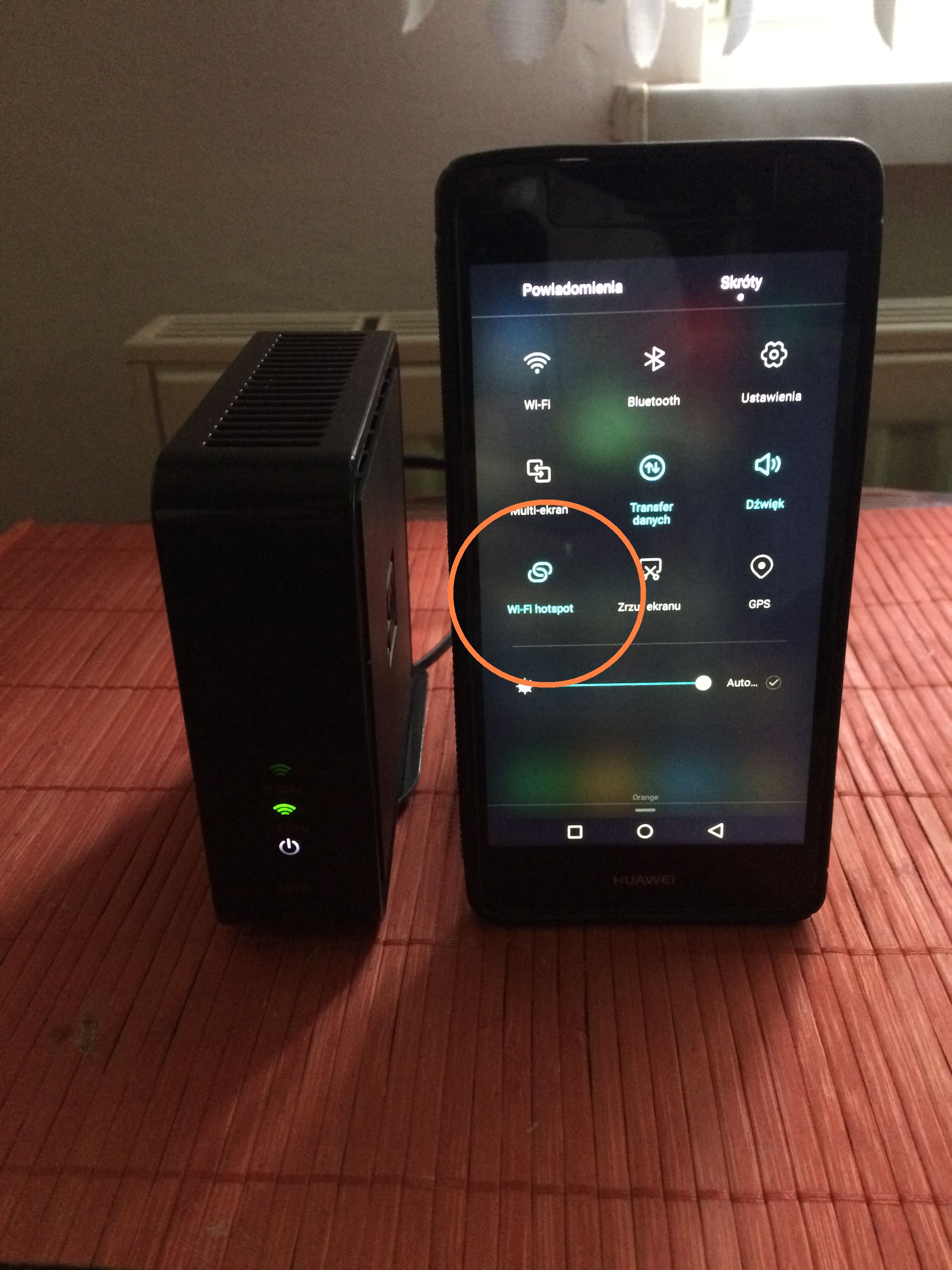 WiFi Extender Plus test i recenzja nowego wzmacniacza WiFi od
